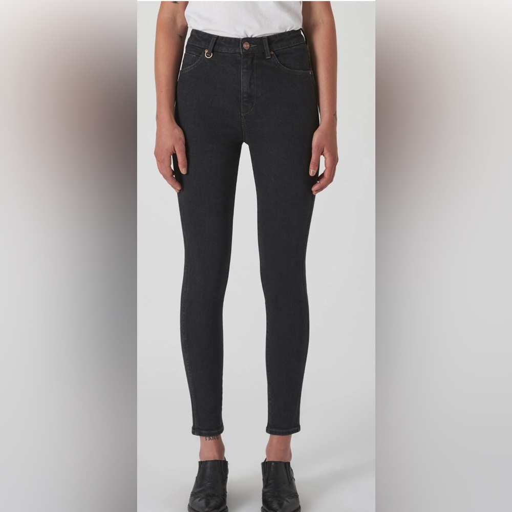 Neuw Denim Marilyn Skinny in Stoned Black